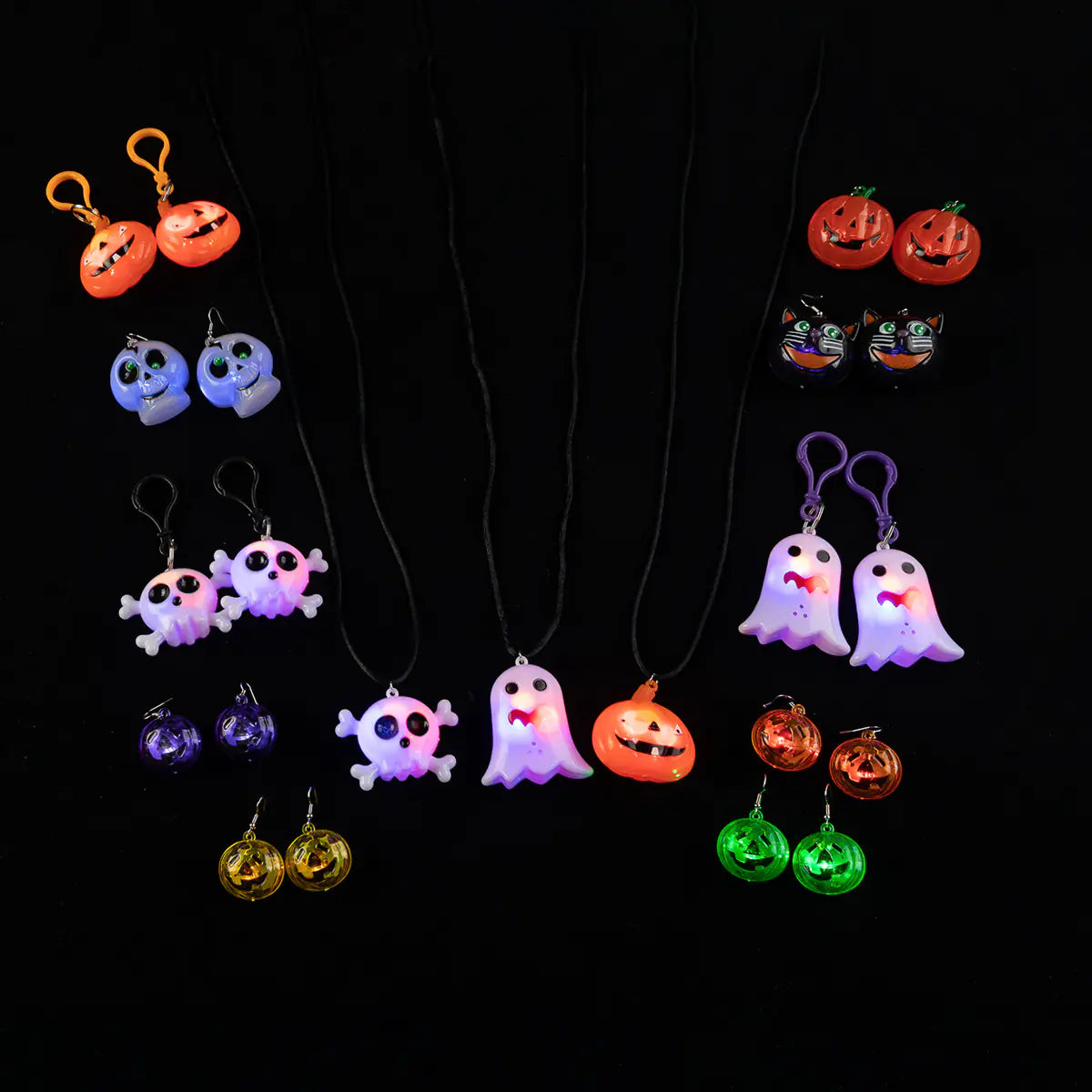 Cool Halloween Necklace Keychain with LED Pumpkin Ghosts